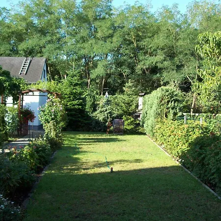 度假居 Near Centrum, Paradise