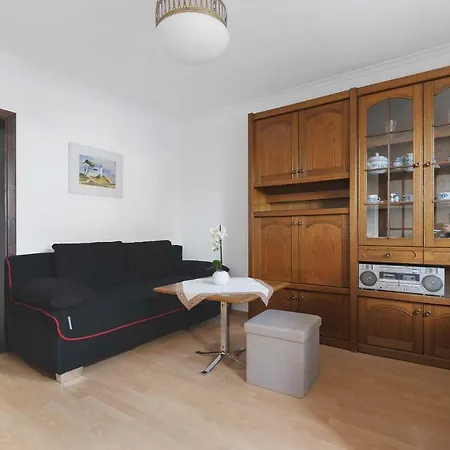 度假居 Near Centrum, Paradise