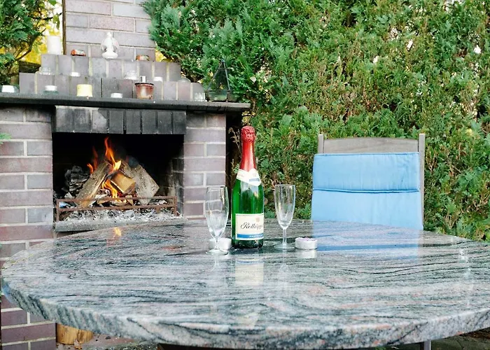 Near Centrum, Paradise Hébergement de vacances